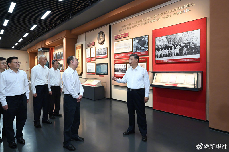 习近平在广东省梅州市考察调研